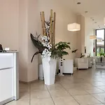 Anghel Aparthotel