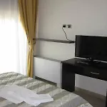 Anghel Aparthotel Siena