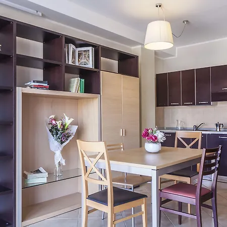 Hotel apartamentowy Anghel