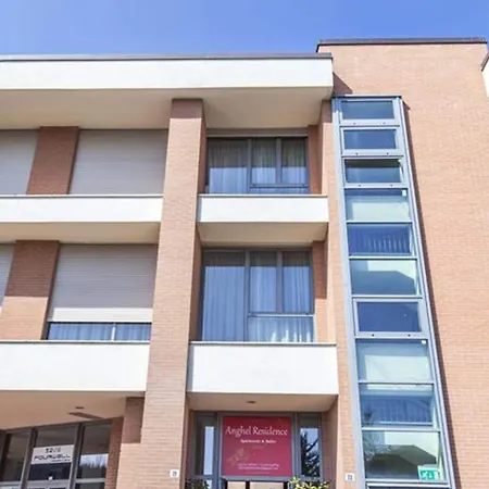 Anghel Апарт-готель Сієна