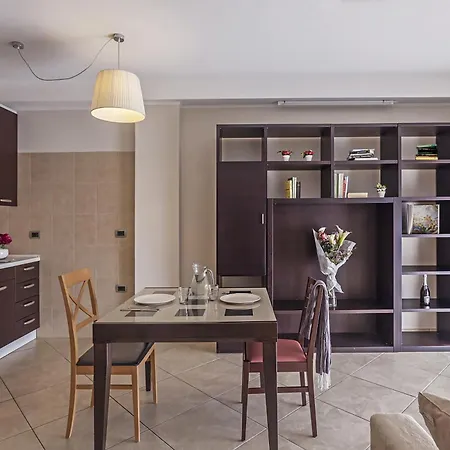 Anghel Апарт-готель Сієна