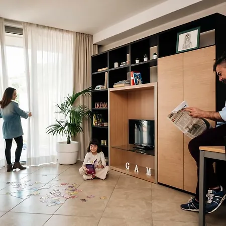 安吉赫尔酒店式公寓 3*