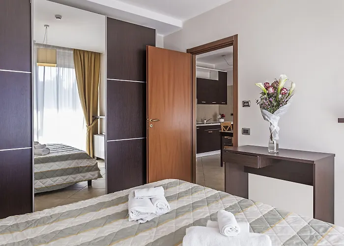 Hotel apartamentowy Anghel