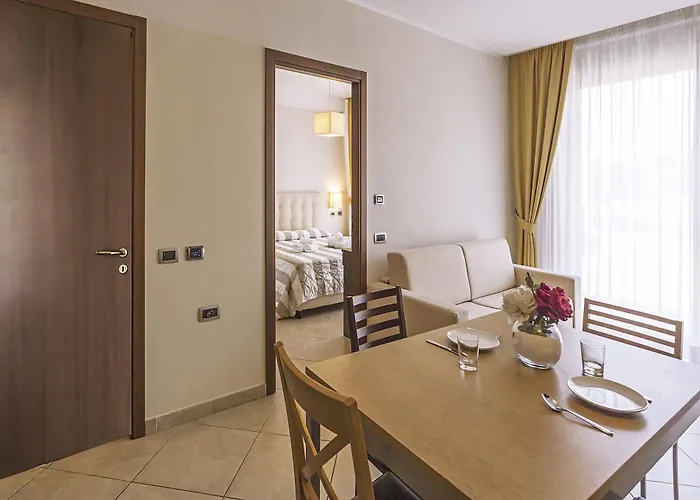 Anghel Hotel apartamentowy Siena
