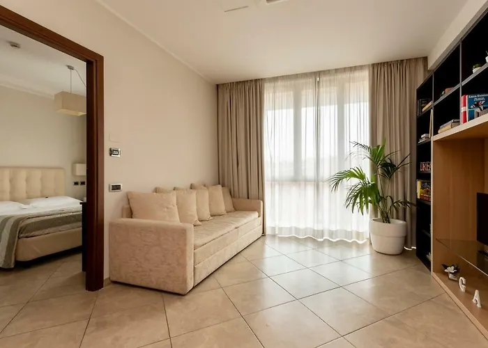 Anghel Apartmanhotel 3*