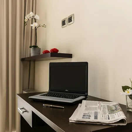 Aparthotel Anghel Siena