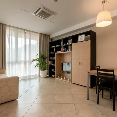 安吉赫尔酒店式公寓 3* 锡耶纳