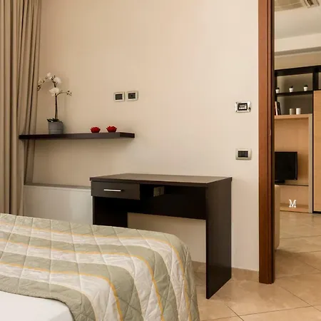 Aparthotel Anghel Siena